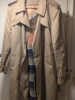Stormport Khaki Trenchcoat 42R Men's Medium